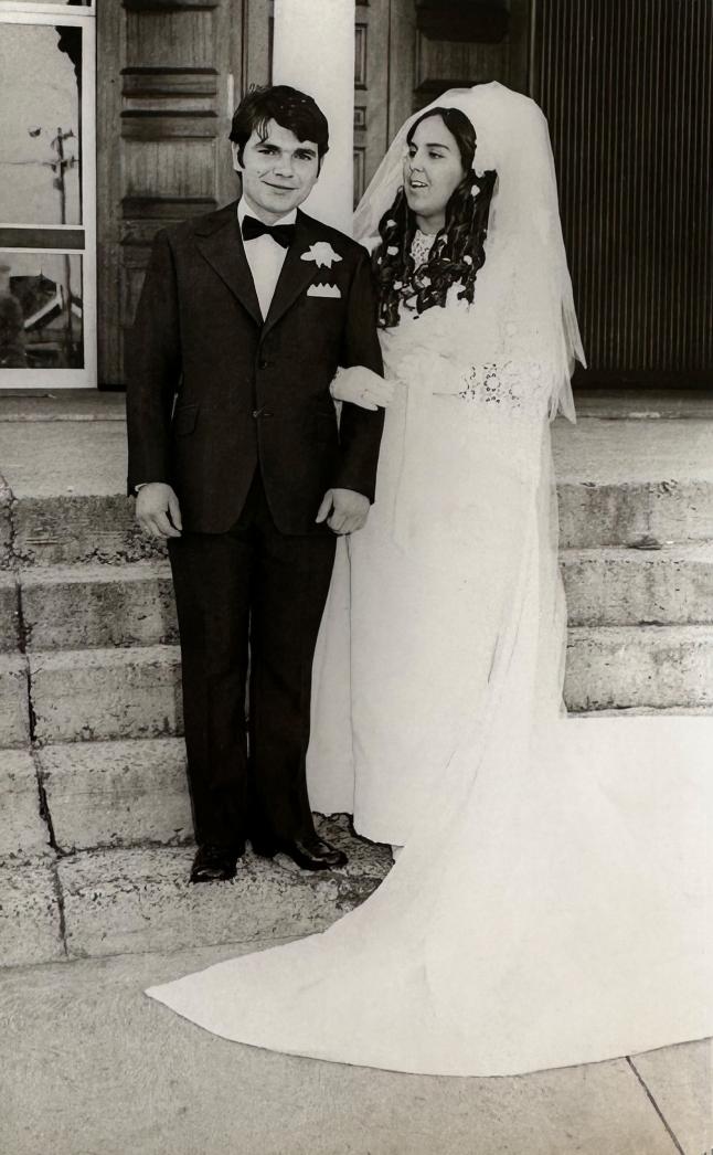 Mary and Constantinos Faletas, Saint Nicholas Greek Orthodox Church, Marrickville, 1971. 