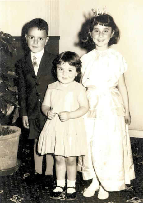 From left: Theo Onisforou, Helen Calacouris and Kary Onisforou. Sydney, 1963