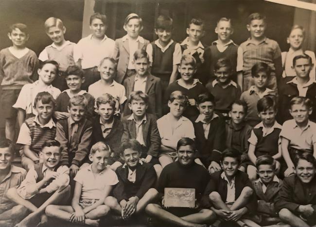 John Procopiadis at Crown Street Public School, 1946. John is in the middle of the top row.